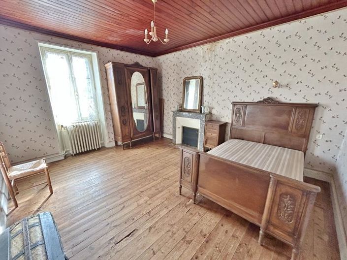 Image No.8-4 Bed House for sale