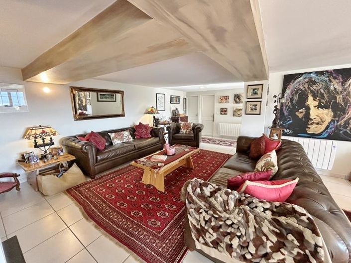 Image No.7-4 Bed House for sale