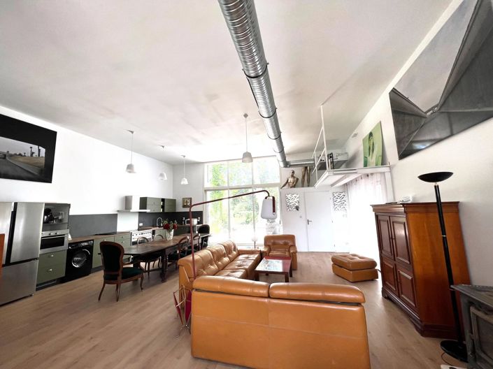 Image No.12-7 Bed House for sale