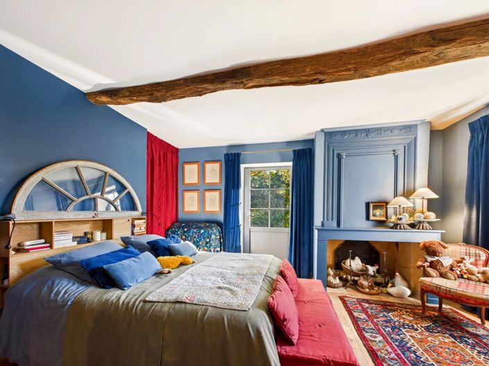 Image No.9-4 Bed Village House for sale