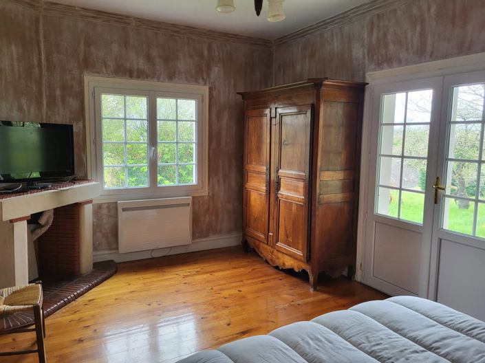 Image No.8-3 Bed House for sale