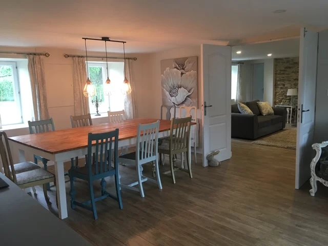 Image No.5-7 Bed House for sale