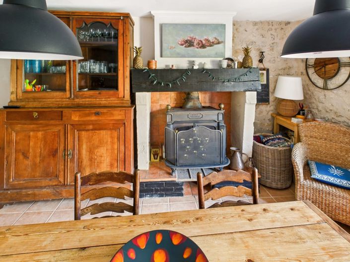 Image No.5-4 Bed Village House for sale