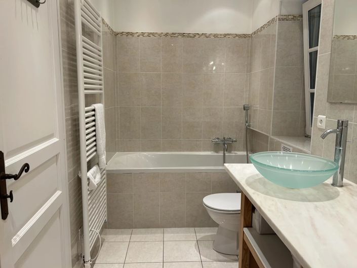 Image No.10-5 Bed House for sale