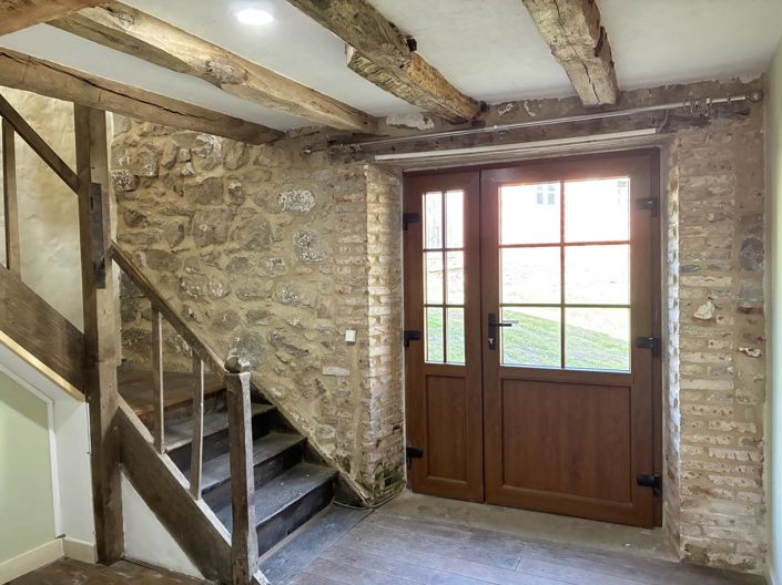 Image No.8-4 Bed House for sale