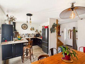 98201d4172225cbcd3ac4be82659eaec6a1749a743192