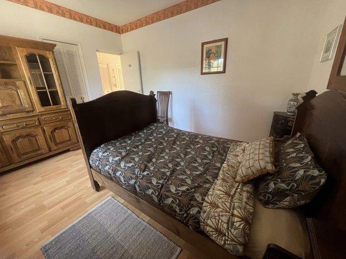 Image No.11-5 Bed House for sale