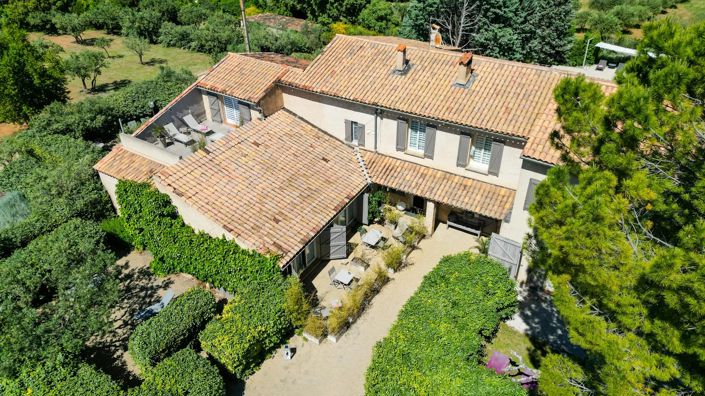 Image No.3-8 Bed House for sale