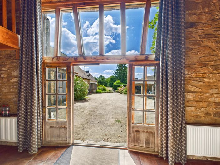 Image No.14-9 Bed Farmhouse for sale