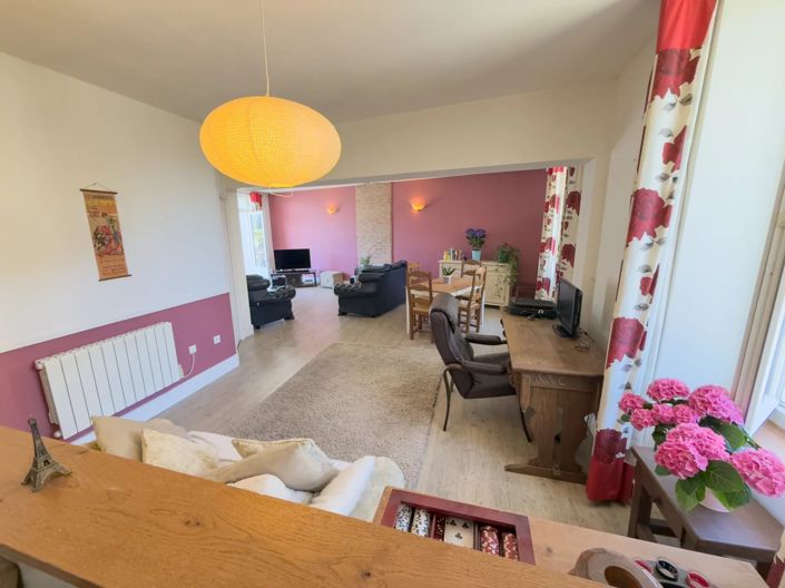 Image No.14-6 Bed House for sale