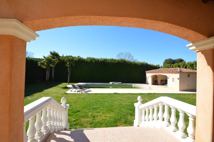 Image No.12-3 Bed House for sale