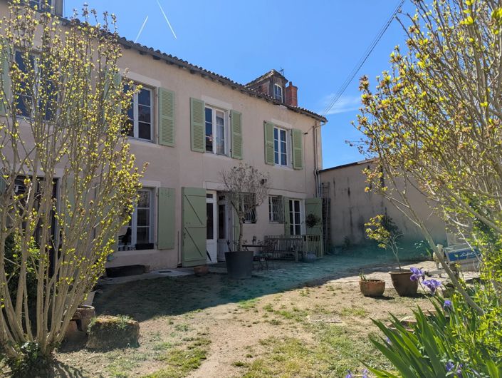 Image No.1-6 Bed House for sale