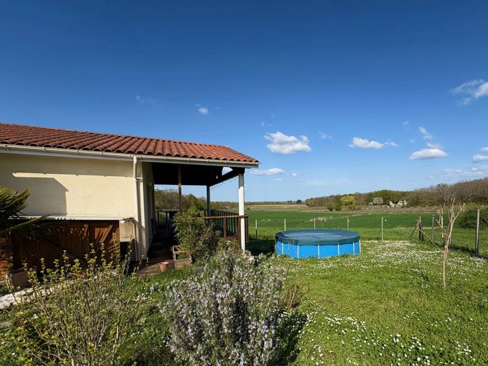 Image No.1-3 Bed House for sale