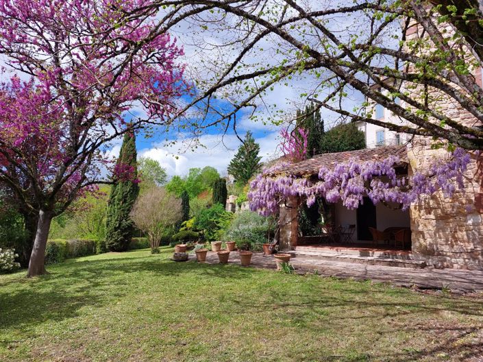 Image No.2-4 Bed House for sale