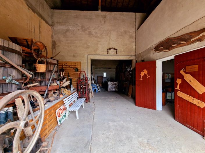 Image No.15-9 Bed House for sale