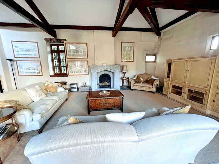 Image No.7-3 Bed House for sale