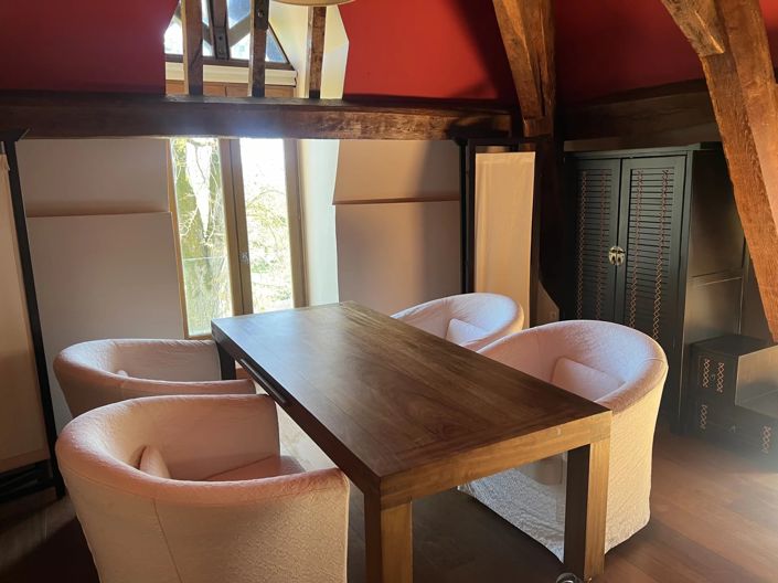 Image No.10-3 Bed House for sale