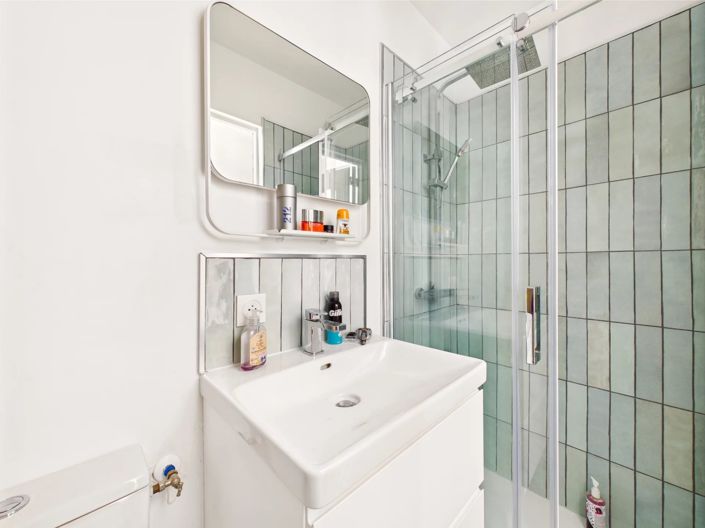 Image No.10-4 Bed House for sale