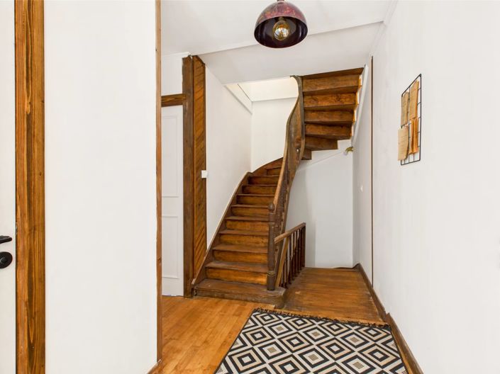 Image No.5-4 Bed House for sale