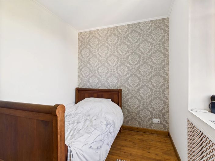 Image No.8-4 Bed House for sale