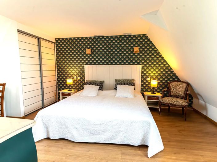 Image No.15-11 Bed House for sale