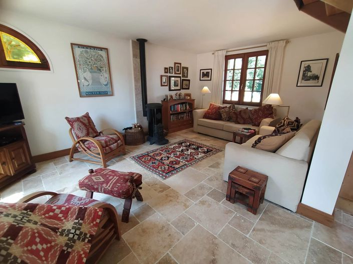 Image No.3-2 Bed House for sale