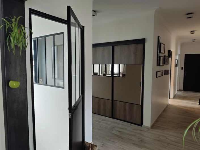 Image No.7-4 Bed House for sale