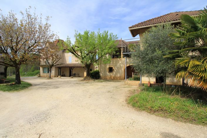 Image No.15-11 Bed House for sale