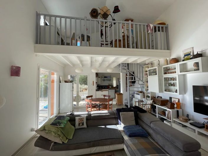 Image No.2-3 Bed House for sale