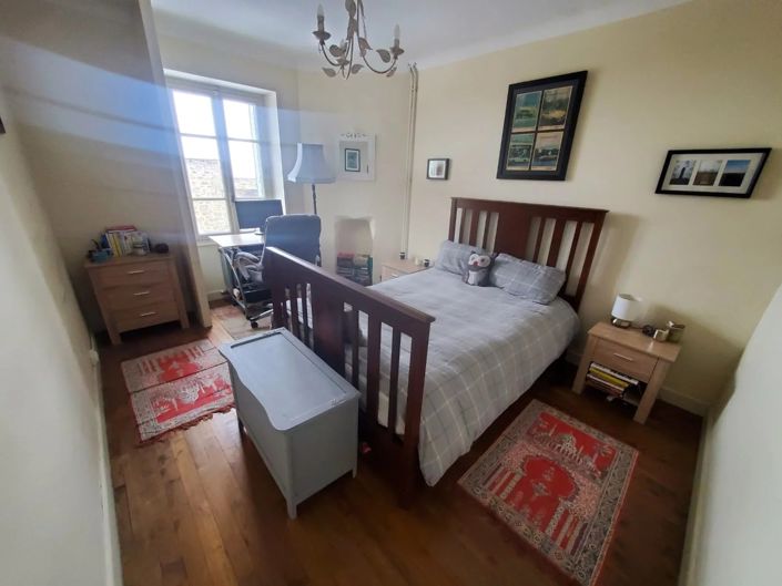 Image No.7-2 Bed House for sale