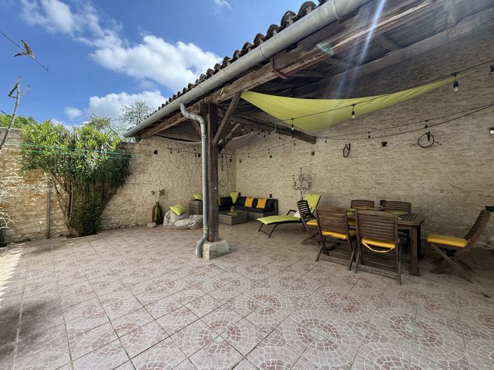 Image No.11-5 Bed House for sale