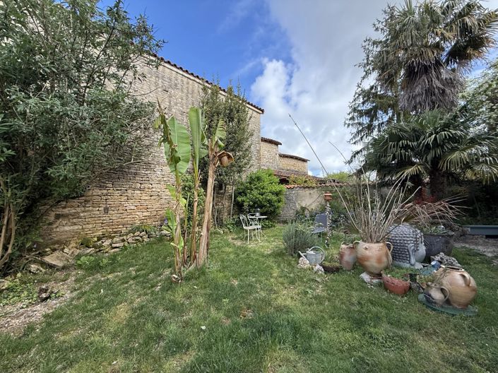 Image No.15-3 Bed House for sale