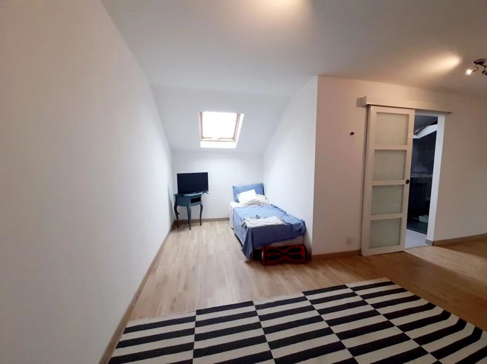 Image No.14-8 Bed House for sale