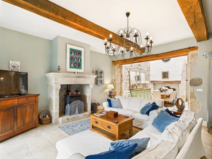 Image No.1-4 Bed Village House for sale