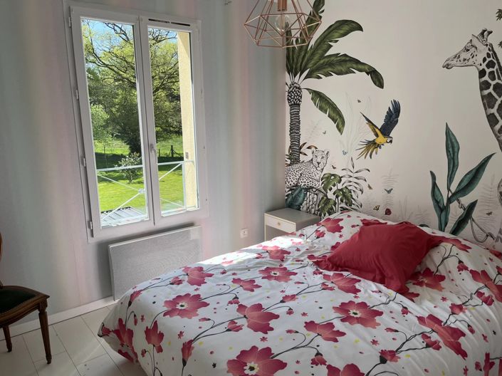 Image No.15-3 Bed House for sale