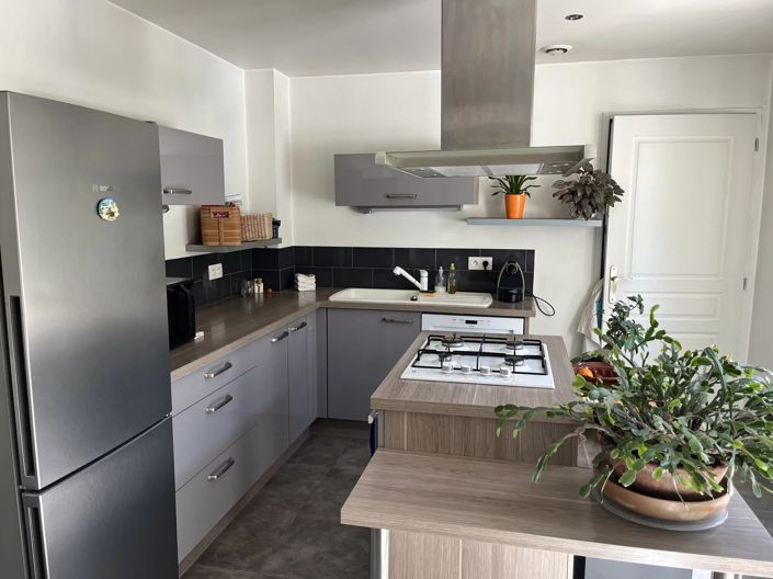 Image No.3-3 Bed House for sale