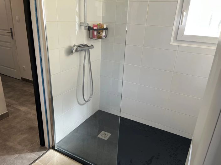 Image No.10-3 Bed House for sale