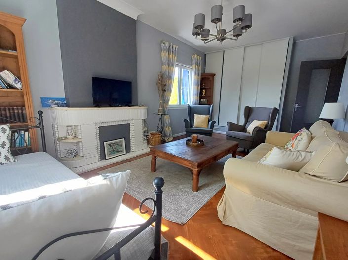 Image No.7-4 Bed House for sale