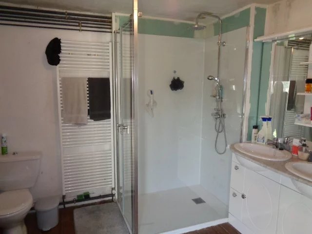 Image No.11-4 Bed House for sale