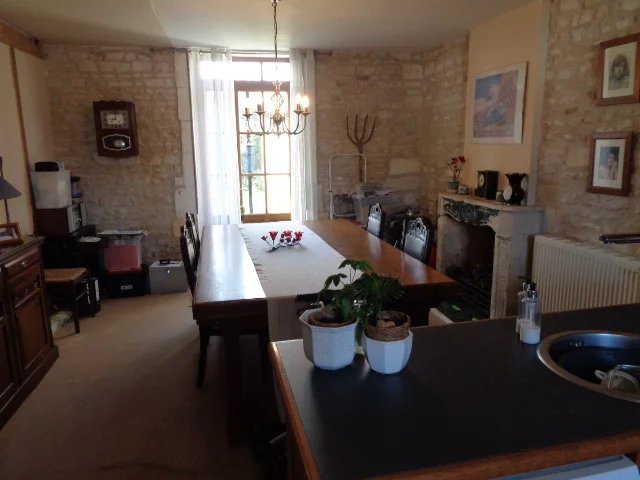 Image No.3-4 Bed House for sale