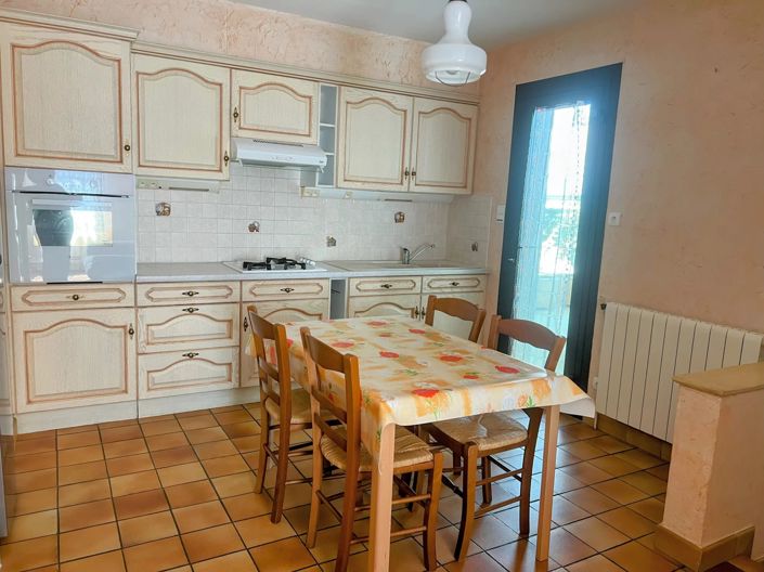 Image No.11-5 Bed House for sale