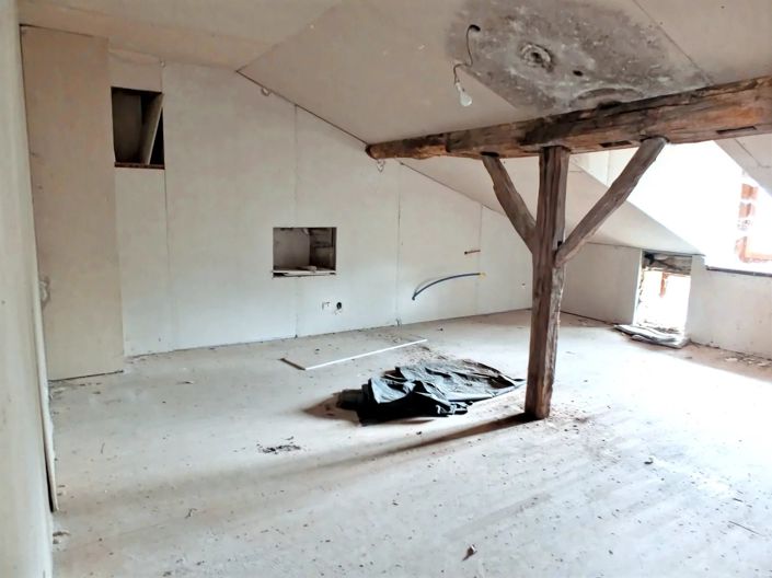 Image No.2-2 Bed Village House for sale