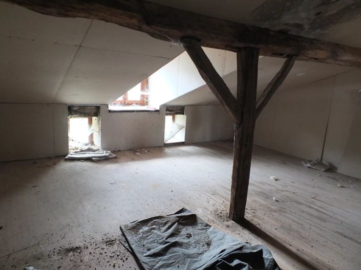 Image No.8-2 Bed Village House for sale