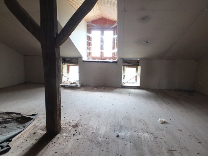 Image No.9-2 Bed Village House for sale