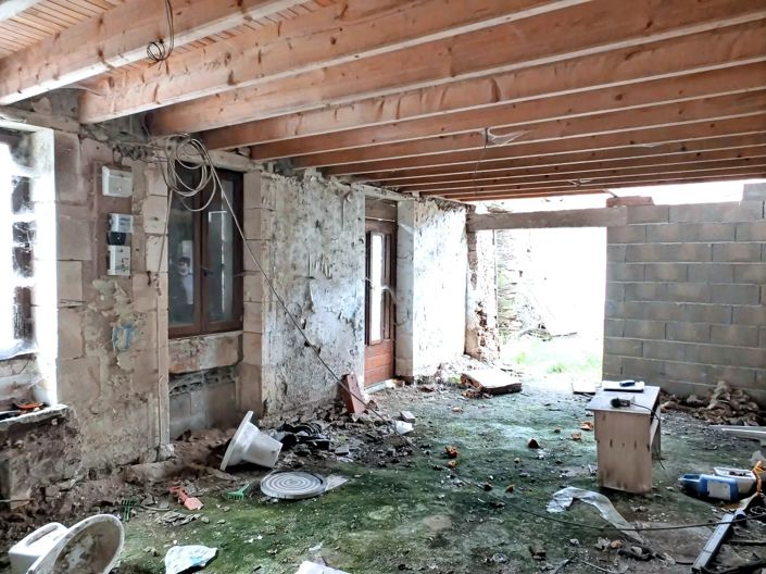 Image No.7-2 Bed Village House for sale