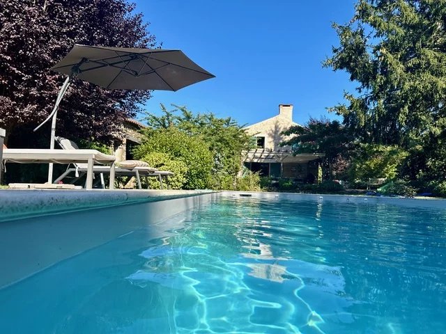 Image No.10-4 Bed House for sale