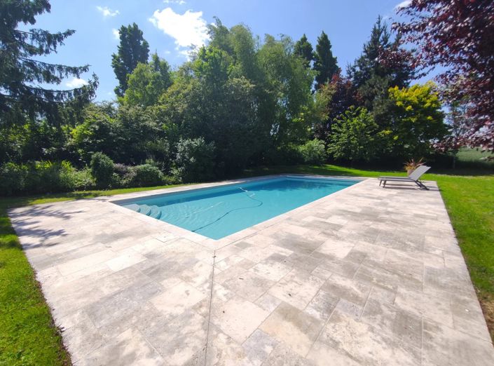 Image No.9-4 Bed House for sale