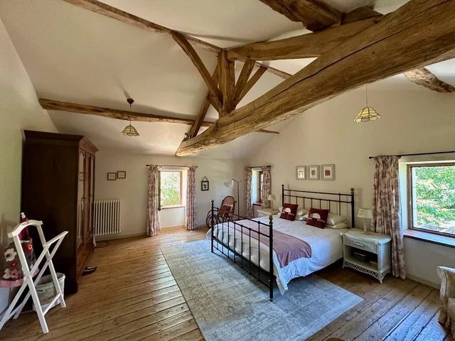 Image No.4-4 Bed House for sale