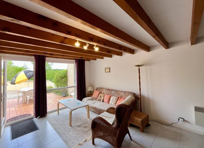 Image No.6-2 Bed House for sale