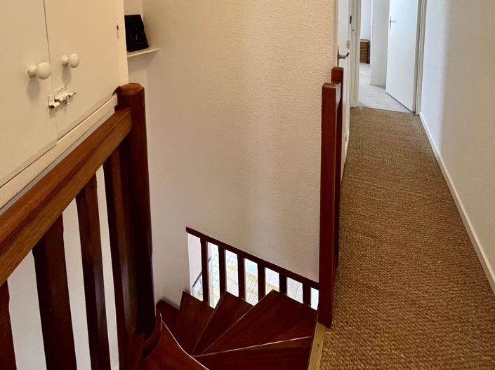 Image No.7-2 Bed House for sale